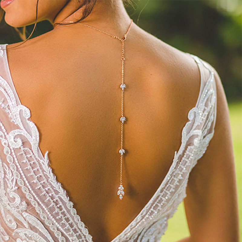 Body Jewelry For Backless Dress - Łańcuszek na plecy z cyrkoniami, delikatny