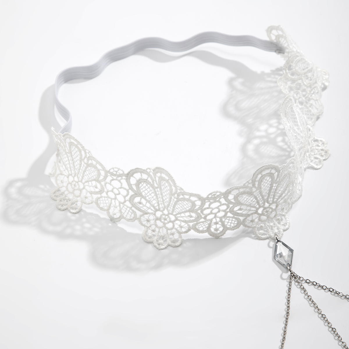 IngeSight Z gotyckim białym ko – Body Jewelry Leg Chain recenzja i cena