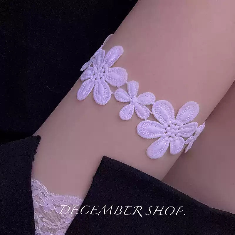 Krótki łańcuszek na udo z dzwo – Body Jewelry Thigh Chain recenzja i cena